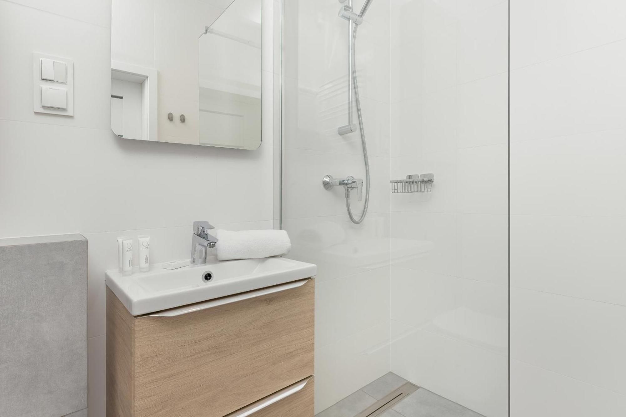Cosy In Center By Renters *